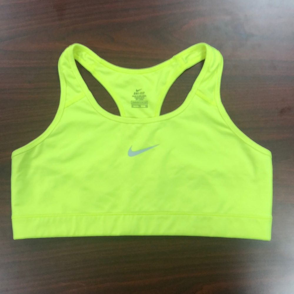 Nike XL Standard Pullover Sports Bra